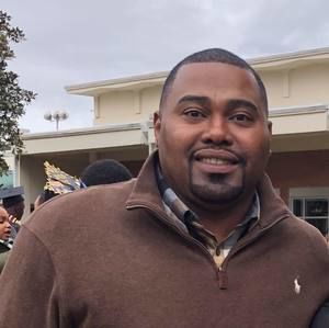 Meet your Posher, Howard